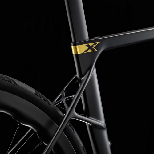 PINARELLO ( si ) [ht[ DOGMA X ( hO} GbNX ) t[Zbg H122 / BLACK GOLD MATT ( ubN S[h }bg ) 43 (Kgڈ155cmO)