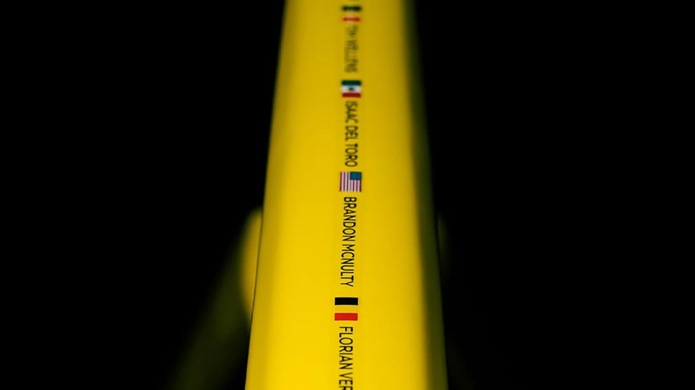 COLNAGO ( �R���i�S ) ���[�h�t���[�� Y1Rs Special Edition TF26 �C�G���[�yEC�\���p�y�[�W�z