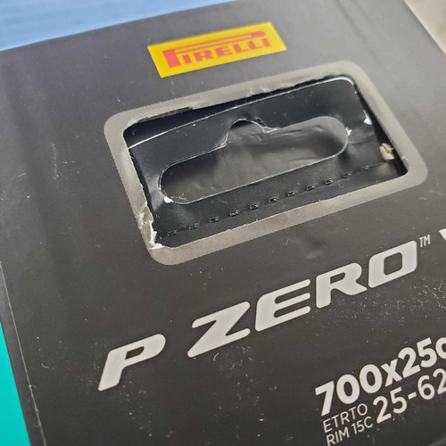 訳アリ品】 PIRELLI ( ピレリ ) クリンチャー P ZERO VELO ( P ゼロ