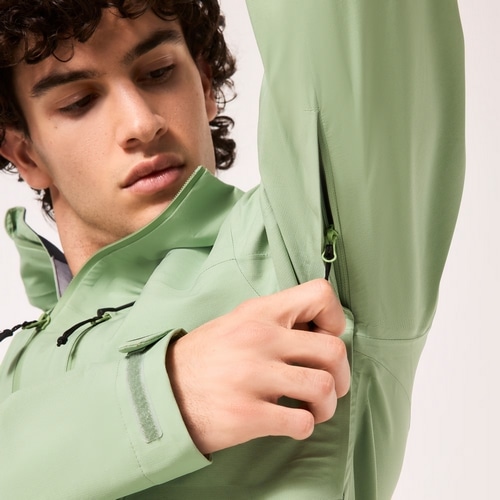 OAKLEY ( オークリー ) ジャケット ELEMENTS ULTRA SHELL JACKET ( エレメンツ ウルトラ シェル ジャケット ) ニュージェード S