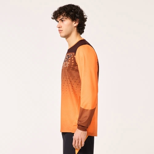 OAKLEY ( I[N[ ) W[W SEEKER GRADIENT LS JERSEY yICꔄz ( V[J[ OfBGg OX[uW[W ) OfBGgGvXIW M