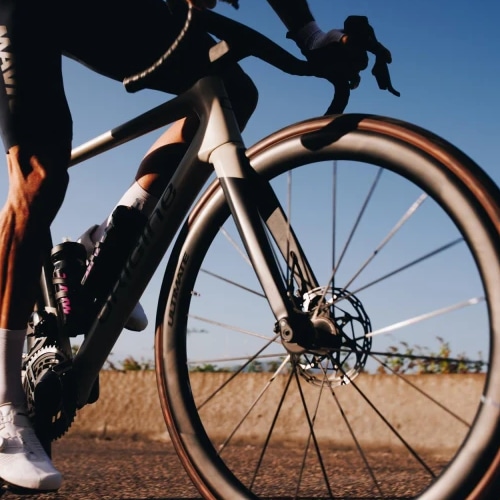 MAVIC ( マヴィック ) ロードバイク用ホイール(ディスクブレーキ用