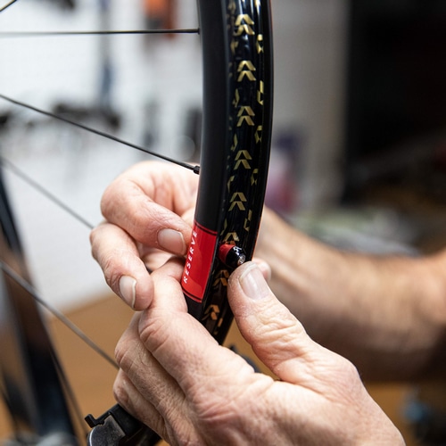 RESERVE ( リザーブ ) リムテープ Reserve Branded Rim Tape ( リザーブ ブランデッド リムテープ ) 29mm x 10M