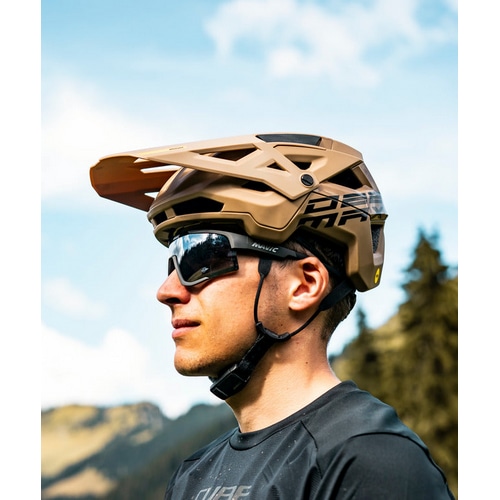 MAVIC ( マヴィック ) サングラス MVS AEROFRAME ( エムブイエス エアロフレーム ) アンスラサイト / シルバー CAT.3