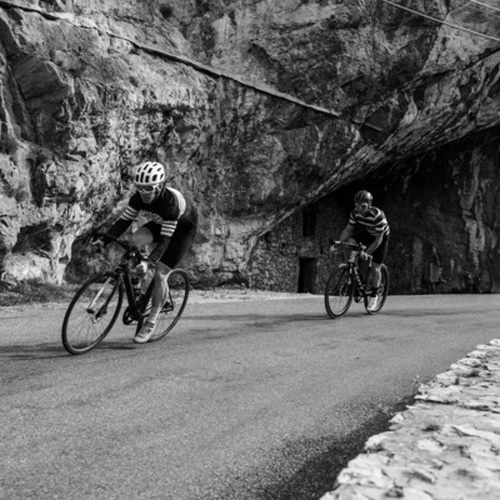 SCHWALBE ( �V�������x ) �N�����`���[ �����@�s�t�a�d�^�C�v �u���b�N 700X32C