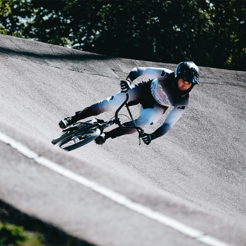 SCHWALBE ( �V�������x ) �N�����`���[�^�C�� SCHWALBE SX-R ( �V�������x SX-R ) �u���b�N 20X1.85 ( 406 )