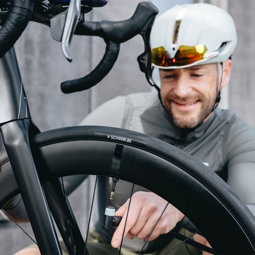 SCHWALBE ( �V�������x ) �`���[�u SCV7 ��/�N���b�N�o���u40mm/SCV40mm 20 ( 40/62-406/54-428 )