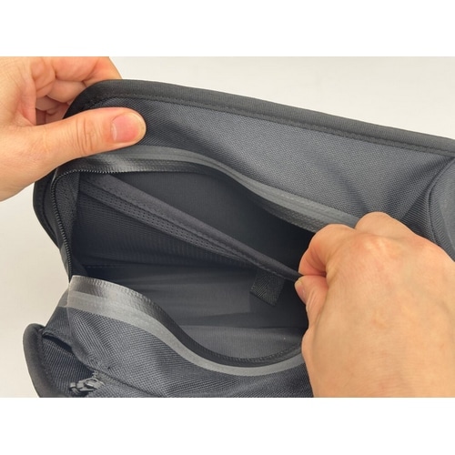 FIDLOCK ( フィドロック ) フレームバッグ TWIST ESSENTIAL BAG ( ツイスト エッセンシャル バッグ ) ブラック L
