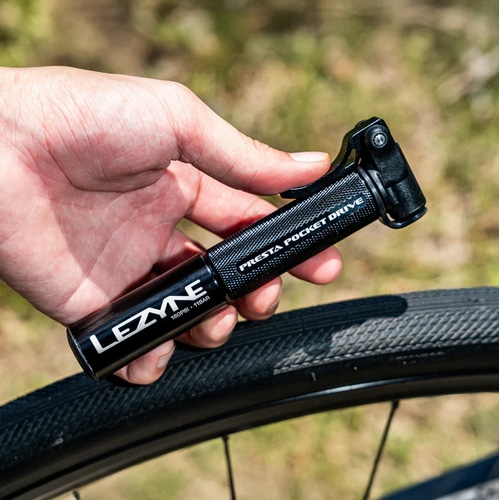 LEZYNE ( UC ) gїp|v PRESTA POCKET DRIVE ( vX^ |PbghCu ) ubN/S[h