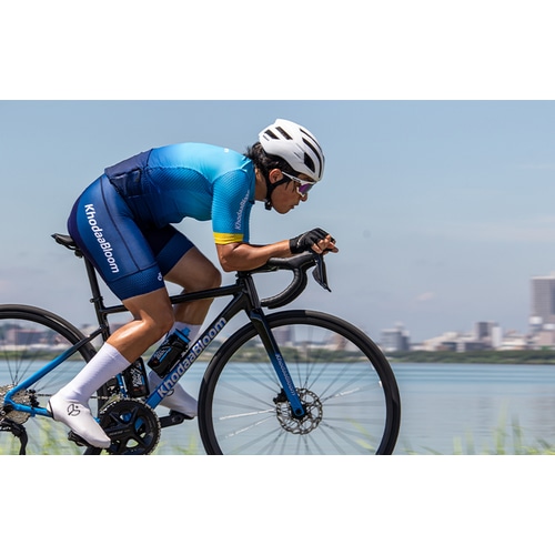 KHODAABLOOM ( �R�[�_�[�u���[�� ) ���[�h�o�C�N STRAUSS RACE 3 105 DI2 ( �X�g���E�X ���[�X 3 105 DI2 ) �u���b�N/�u���[ 420 ( �g���ڈ�160cm�O�� )