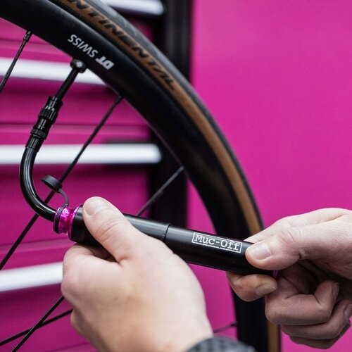 Muc-Off ( }bNIt ) gїp|v AIRMACH MINI PUMP ( GA}b` ~j |v ) ubN 0