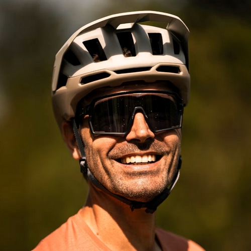 MET ( bg ) X|[cwbg REVO MIPS ( { ~bvX ) ItzCg }bg M (56-58cm)