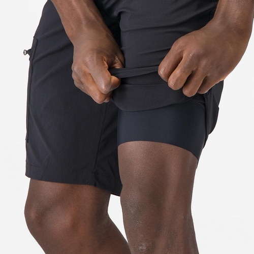 CASTELLI ( �J�X�e�� ) �J�W���A���p���c UNLIMITED ADVENTURE BAGGY SHORT ( �A�����~�e�b�h �A�h�x���`���[ �o�M�[ �V���[�c ) �u���b�N M