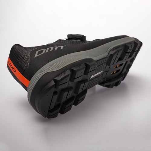 DMT ( �f�B�[�G���e�B�[ ) �r���f�B���O�V���[�Y TK10 ( �e�B�[�P�[�e�� ) �O���[��/�u���b�N 43 (��27.4cm)