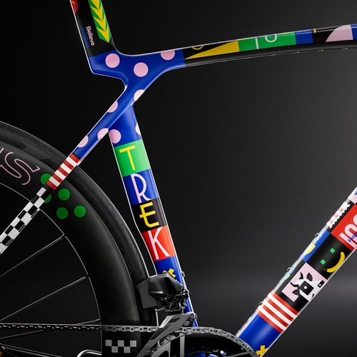 TREK ( �g���b�N ) ���[�h�o�C�N Madone SLR 9 AXS Gen 8 ( �}�h�� SLR 9 �A�N�Z�X ��8���� ) The First 50 ICON XS (�g���ڈ�160cm�O��)