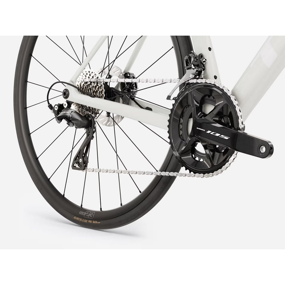 TREK ( トレック ) ロードバイク MADONE SL 5 GEN 8 ( マドン SL 5 ジェネレーション 8 ) エラホワイト XS ( 身長目安155cm前後 )