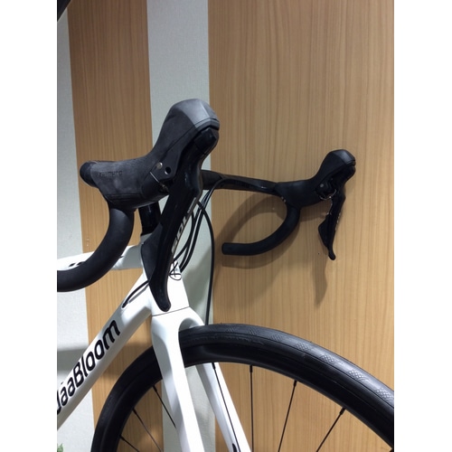 KHODAABLOOM ( コーダーブルーム ) ロードバイク FARNA DISC ( ファーナ ディスク ) SHIMANO 105 R7020 お茶の水店オリジナル完成車 マットホワイト 430 (適応身長目安160-165p前後)