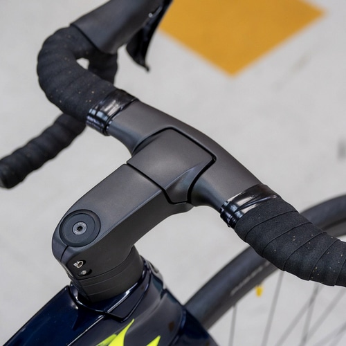 TREK ( gbN ) [hoCN MADONE SLR P1 Gen6 ( }h SLR vWFNg U ) Ultegra R8020 2x11s IWi u[/CG[ 50 (gڈ165cmO)