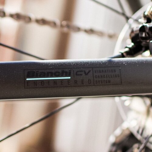 BIANCHI ( ビアンキ ) ロードバイク INFINITO CV DISC ( インフィニート CV ディスク ) 105 機械式 12Sp ブラック / グラファイト 50 (身長目安165cm前後)