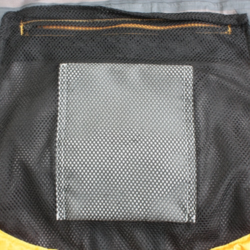 ONYONE ( �I�����l ) ���C���E�F�A �I�[���E�F�U�[�W���P�b�g �z���C�g