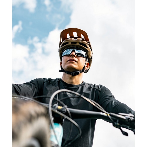 MAVIC ( マヴィック ) サングラス MVS AEROFRAME ( エムブイエス エアロフレーム ) アンスラサイト / シルバー CAT.3