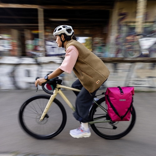 ORTLIEB ( �I���g���[�u ) �p�j�A�E�T�C�h�o�b�O �o�b�N���[���[�T�C�o�[ QL2.1(�V���O��) �T�C�o�[�s���N 20L