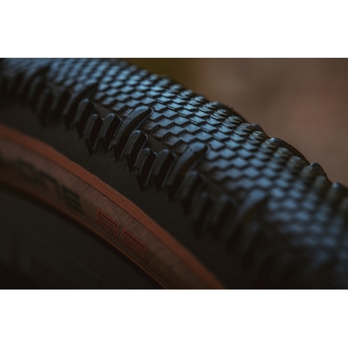 SCHWALBE ( �V�������x ) �`���[�u���X�^�C�� �V�������x �W�[���� R �g�����X�y�A�����g 650X45B ( 584 )