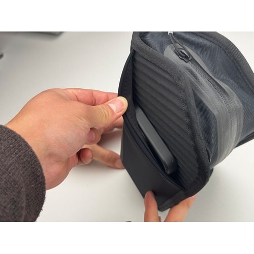 FIDLOCK ( フィドロック ) フレームバッグ TWIST ESSENTIAL BAG ( ツイスト エッセンシャル バッグ ) ブラック L
