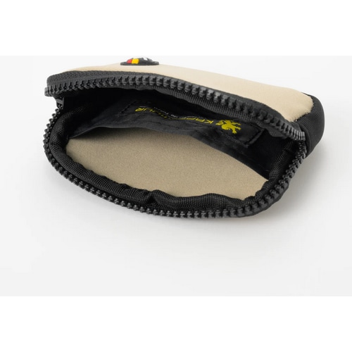 KAPELMUUR ( Jy~[ ) zETCNEHbg lIv[J[hERCP[X x[W