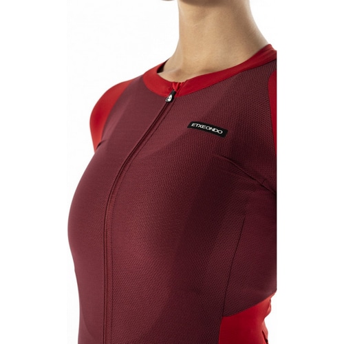 ETXE-ONDO ( エチェオンド ) 半袖ジャージ WOMEN MENDIA S/S JERSEY ( ウィメンズ メンディア ショートスリーブジャージ ) マルーン/レッド XXS レディース
