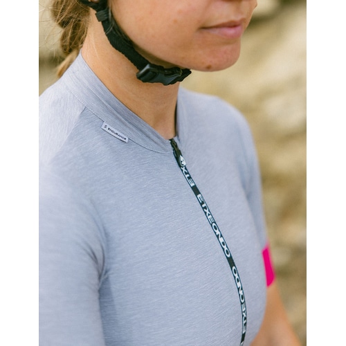 ETXE-ONDO ( エチェオンド ) 半袖ジャージ BASOA W JERSEY ( バソア ウィメンズ ジャージ ) メランジグレー XS レディース