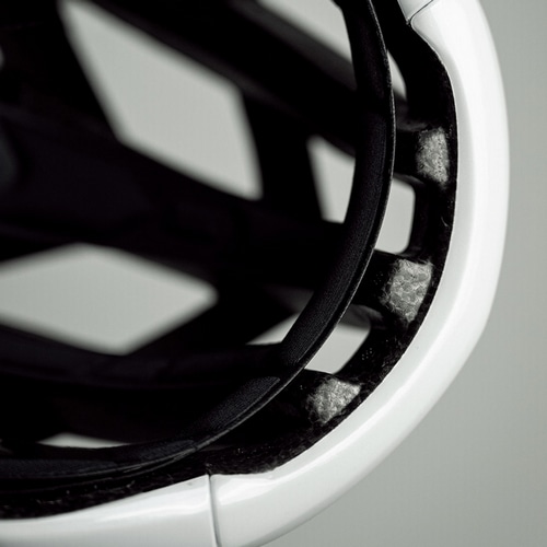 MET ( bg ) X|[cwbg TRENTA 3K CARBON ( g^ 3K J[{ ) zCgObV[ L ( 58-61cm )