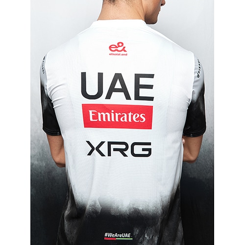 PISSEI ( ピセイ ) Tシャツ・カジュアルウェア UAE T-SHIRT ( UAE Tシャツ ) UAE XRG 2025 XXS
