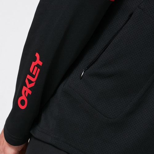 OAKLEY ( オークリー ) Tシャツ・カジュアルウェア SWITCHBACK LS TRAIL TEE ( スイッチバック ロングスリーブ トレイル ティー ) 02E ブラックアウト S