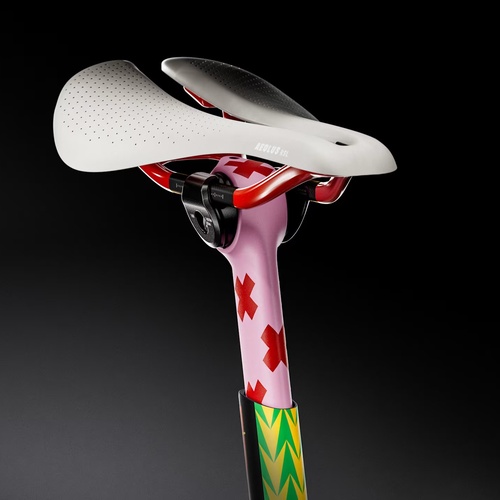 TREK ( �g���b�N ) ���[�h�o�C�N Madone SLR 9 AXS Gen 8 ( �}�h�� SLR 9 �A�N�Z�X ��8���� ) The First 50 ICON XS (�g���ڈ�160cm�O��)