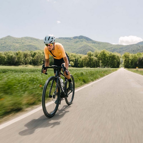 GOODYEAR ( ObhC[ ) `[uX^C CONNECTOR SLICK ( RlN^[ XbN ) ubN 700X40C ( 622 )