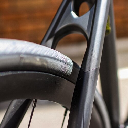 BIANCHI ( ビアンキ ) ロードバイク INFINITO CV DISC ( インフィニート CV ディスク ) 105 機械式 12Sp ブラック / グラファイト 50 (身長目安165cm前後)