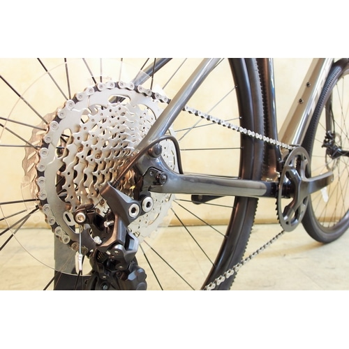 TREK ( トレック ) クロスバイク FX SPORT 4 CARBON アウトレット品 ( FX スポーツ 4 カーボン ) リチウムグレー M ( 適正身長170cm前後 )