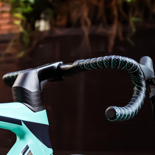 BIANCHI ( ビアンキ ) ロードバイク OLTRE COMP 105 Di2 ( オルトレ