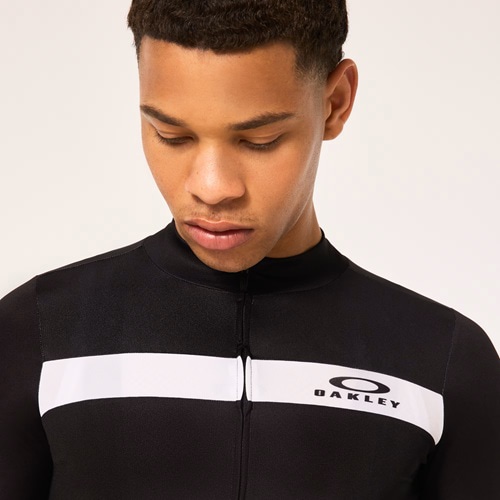OAKLEY ( I[N[ ) W[W ICON CLASSIC LS JERSEY yICꔄz ( ACR NVbN OX[uW[W ) ubNAEg M
