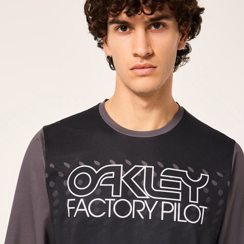 OAKLEY ( I[N[ ) W[W SEEKER GRADIENT LS JERSEY yICꔄz ( V[J[ OfBGg OX[uW[W ) OfBGgGvXO[ M