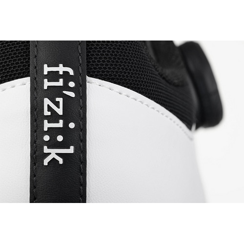 fi'zi:k ( �t�B�W�[�N ) �r���f�B���O�V���[�Y VENTO OMNA WIDE �y�I�����C���ꔄ�z ( ���F���g �I���i ���C�h ) �z���C�g/�u���b�N 41.0 ( 26.35cm )