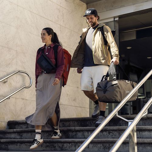 ORTLIEB ( �I���g���[�u ) �V�����_�[�o�b�O���i�_�b�t���A�u���[�t�P�[�X�A�����n���h���A�L�����[�o�b�O�j �X�����O�o�b�O ���g���X�t�B�A �u���b�N�G���{�X