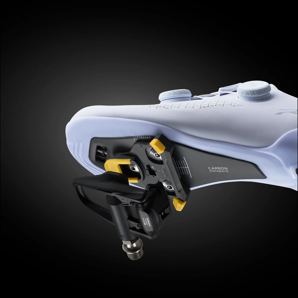 SHIMANO ( シマノ ) ロード用ビンディングペダル ULTEGRA ( アルテグラ ) PD-R8200 ノーマルタイプ
