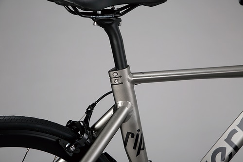 TERN ( ターン ) クロスバイク RIP ( リップ ) バーント 540