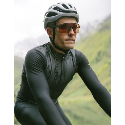 ETXE-ONDO ( G`FIh ) WPbg URRUN GORE-TEX WINDSTOPPER JACKET ( E SAebNX EBhXgbp[ WPbg ) ubN M