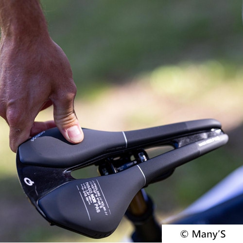 新品、未使用 NDR ブラック サドル 203g 送料込 新品、未使用 NDR ブラック サドル 203g 送料込 プロロゴ