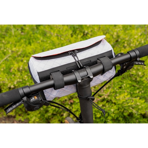 BROMPTON ( �u�����v�g�� ) �t�����g�o�b�O/�n���h���o�b�O BAR BAG ( �o�[�o�b�O ) �z���C�g 4L