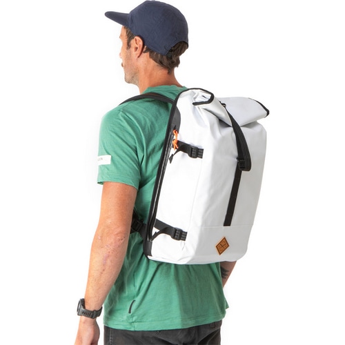 RESTRAP ( ���X�g���b�v ) �o�b�N�p�b�N ROLLTOP BACKPACK ( ���[���g�b�v�o�b�N�p�b�N ) �z���C�g 22L