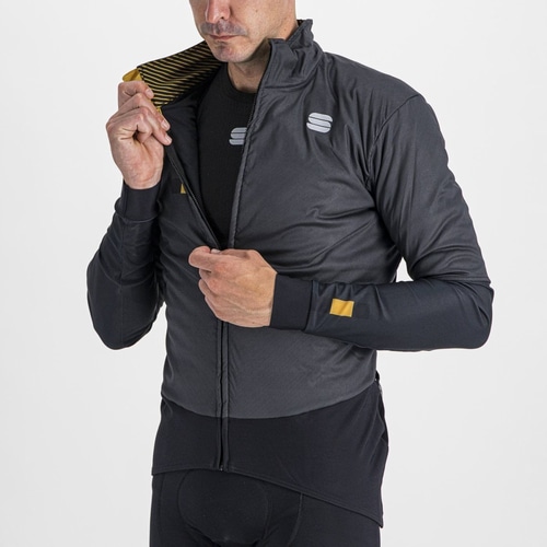 SPORTFUL ( スポルトフル ) ジャケット BODYFIT PRO JACKET ( ボディフィット プロ ジャケット ) ブラック/ゴールド  S | 自転車・パーツ・ウェア通販 | ワイズロードオンライン